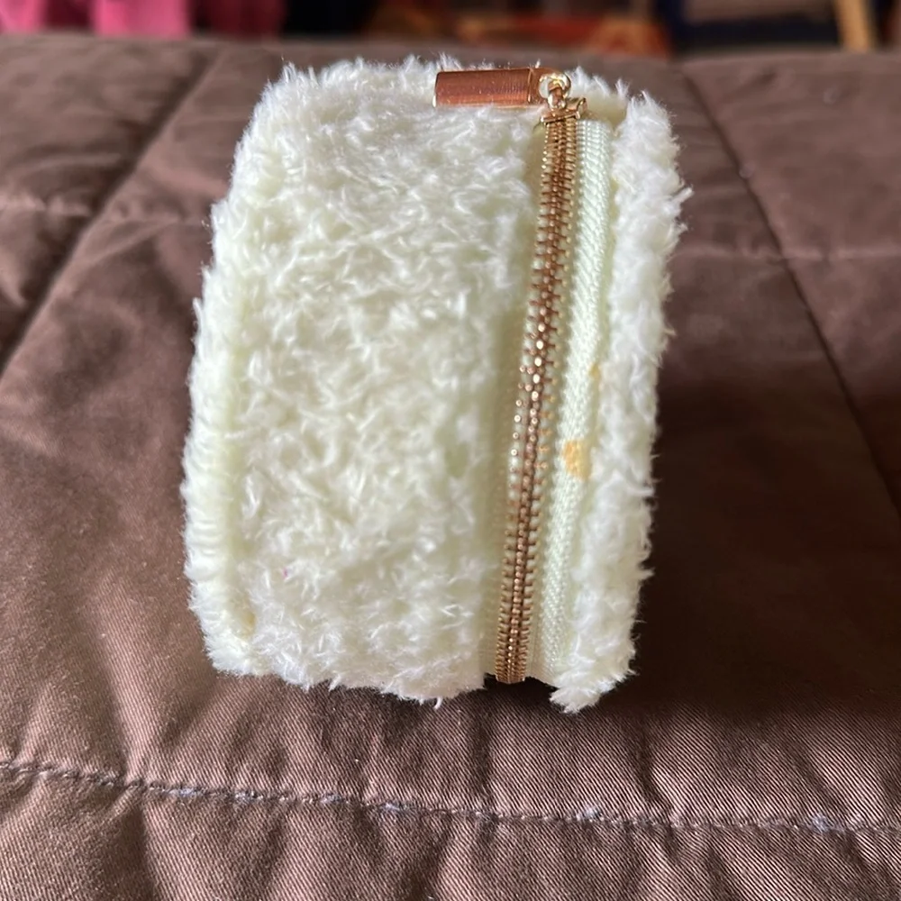 Small Travel Jewelry Organizer